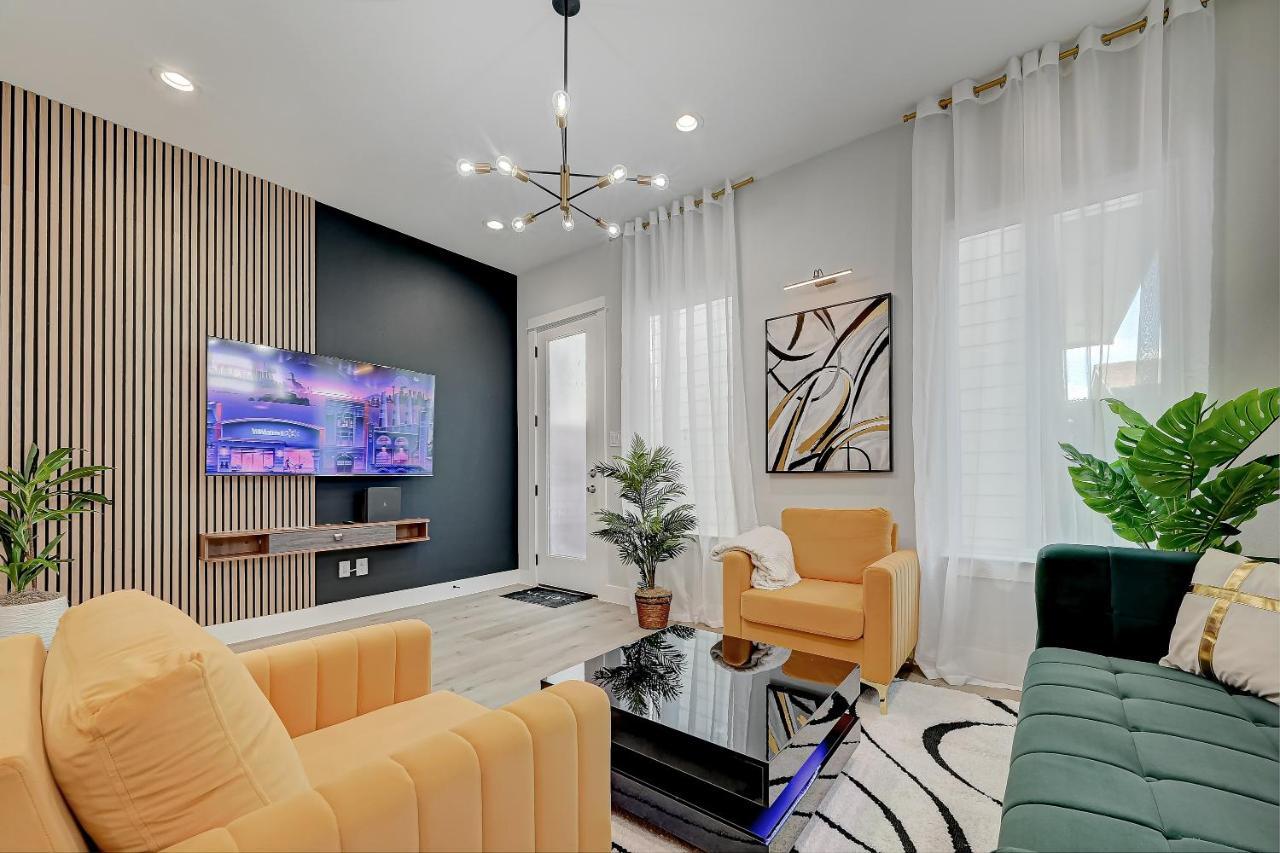 Вилла Elegant 3Br Haven- Games, Luxury & Lush Garden Хьюстон Экстерьер фото